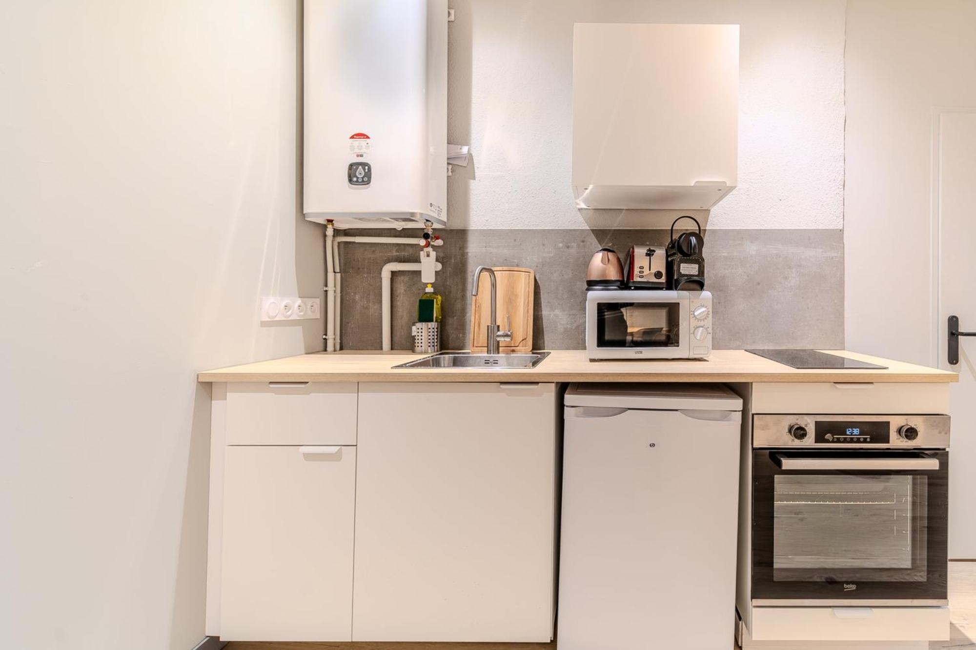 Charming 1-Bedroom Apartment Across From Halles Paul Bocuse & Part-Dieu ليون المظهر الخارجي الصورة